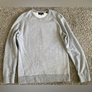 Vince grey men’s wool cashmere crewneck sweater size Small bird eye knit